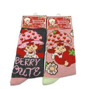 Strawberry Shortcake 2-pair Cartoon Novelty Adult Size 6-12 Socks NWT